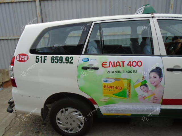 Mega We Care quảng cáo trên taxi Mai Linh tại TP HCM 2018