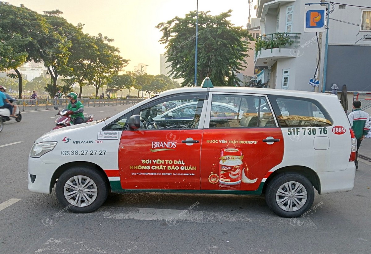 Dự án quảng cáo taxi Vinasun cho Nước yến Brand’s