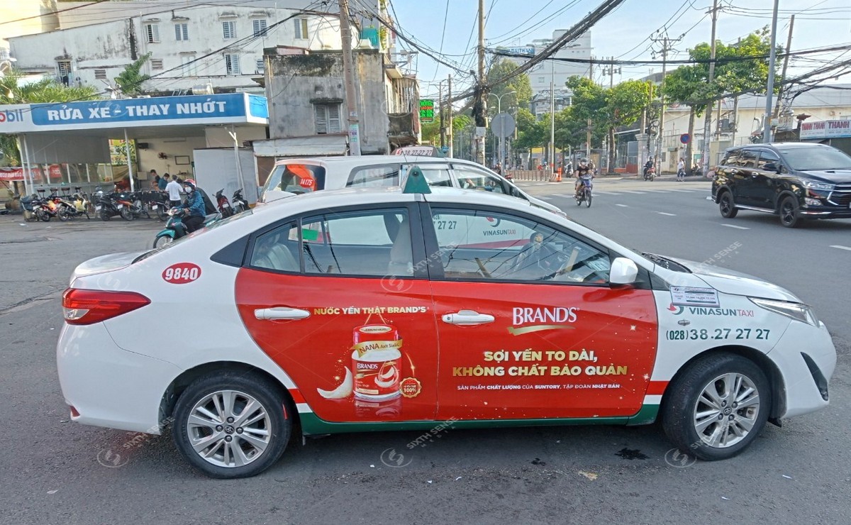 Dự án quảng cáo taxi Vinasun cho Nước yến Brand’s