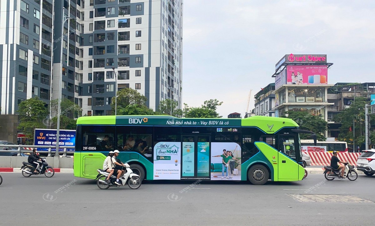 BIDV quảng cáo xe bus điện VinBus về gói vay với lãi suất ưu đãi 5%